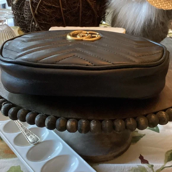 GUCCI GG Marmont Women's Belt Bag - Picture 3 of 11